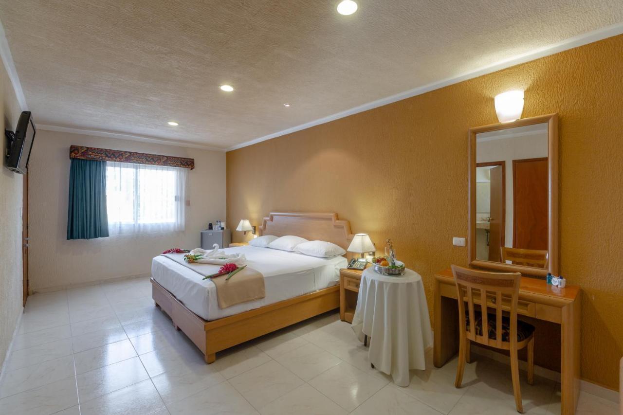 Tecnohotel Itzaes Mérida Eksteriør billede